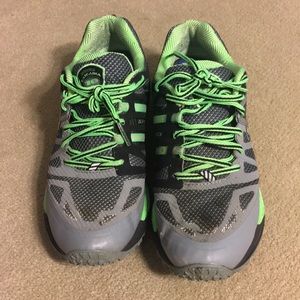 Brooks cascadia 10 shoes